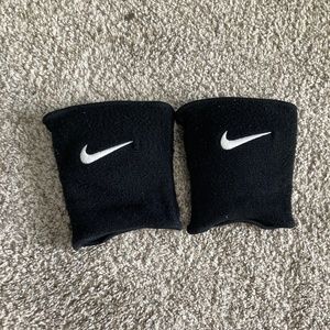 Black Kneepads